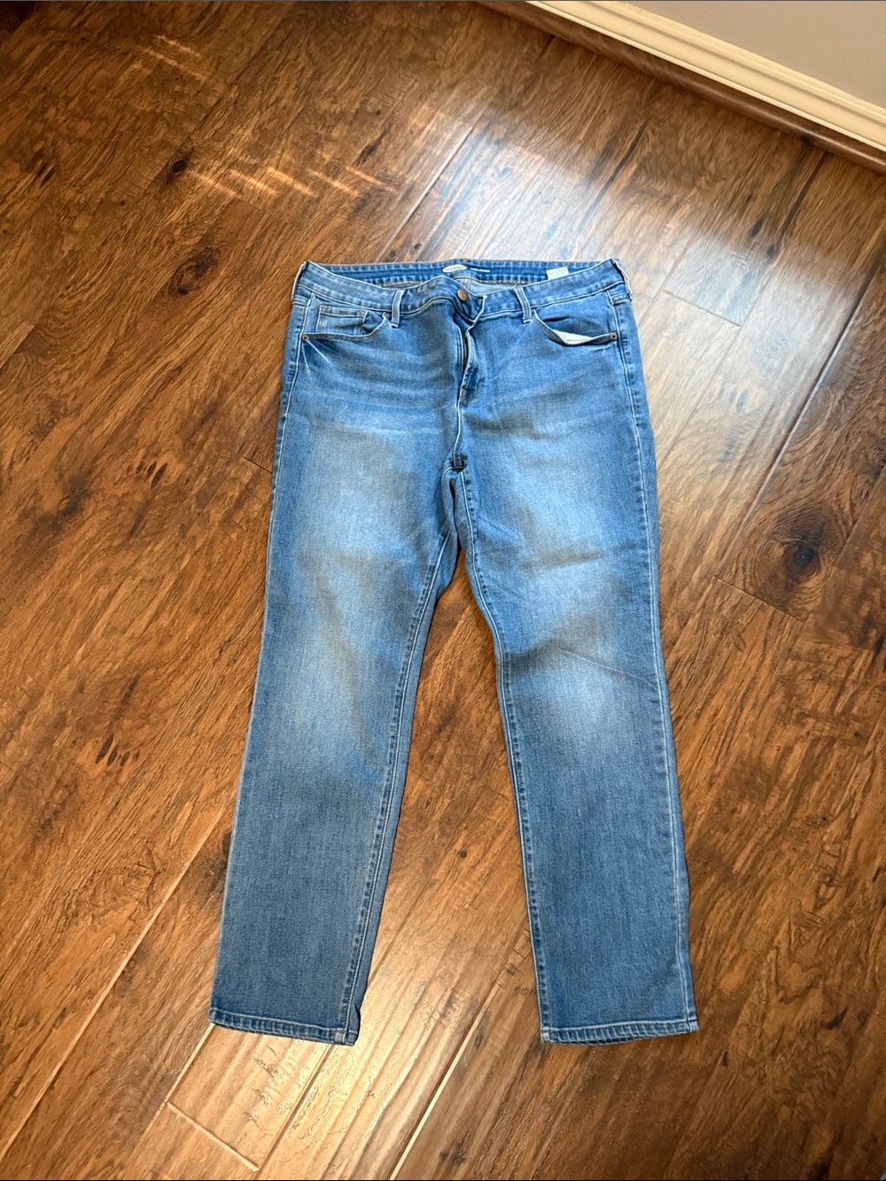 Old Navy power straight jeans 16